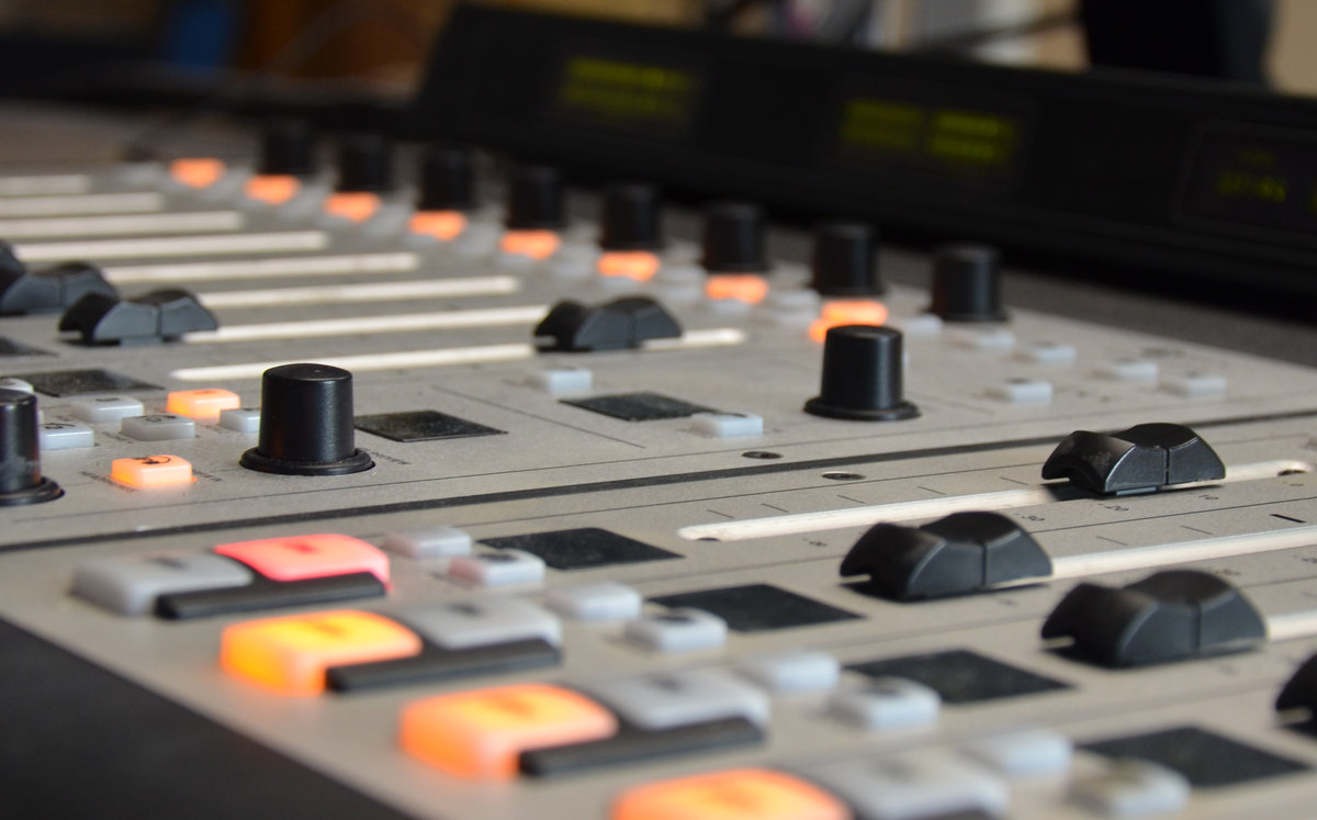 Steel FM studio